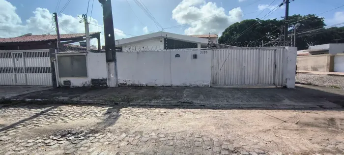 Kitnet para Alugar com Excelente Localização