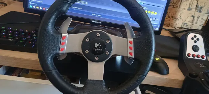 LOGITECH G27