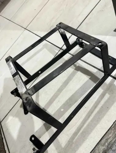 SUPORTE DE BAÚ PARA CROSSER 150 TODOS OS ANOS
