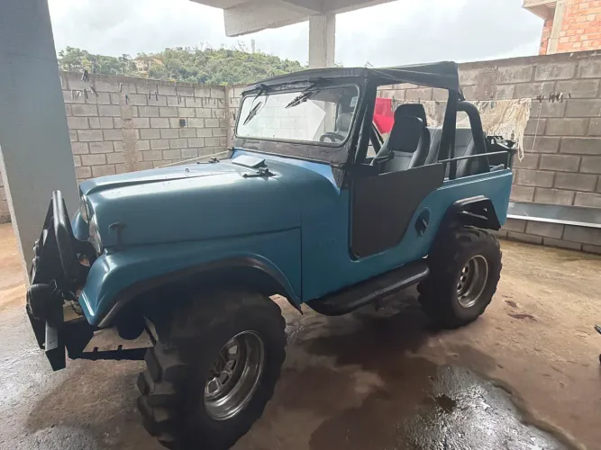 Willys Overland Jeep 2.6 12V Gasolina 2P 1966