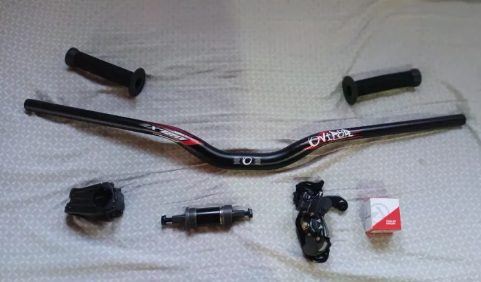 Peças de bike novas