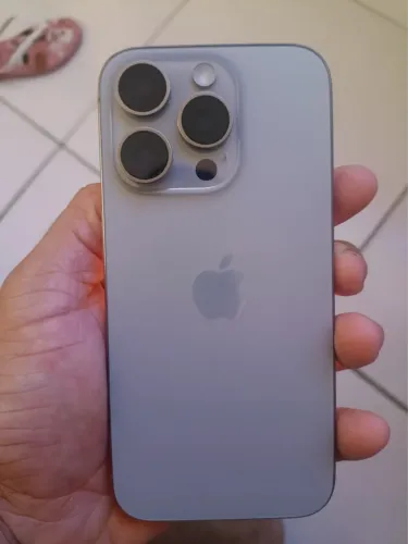Iphone 15 pro 128 GB sem avarias e com nota fiscal