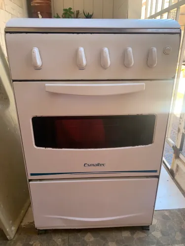 Fogão elétrico 4 bocas esmaltec