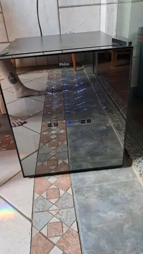 Adega PHILCO PAD16E 16 Garrafas Bivolt - Excelente Funcionamento