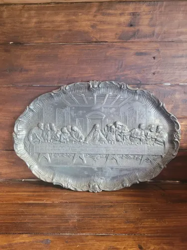Vendo quadro santa ceia em cobre medidas 45 x 30