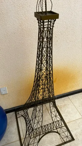 Torre Eiffel para eventos e decoração 