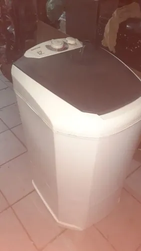 Tanquinho suggar 12 kilos ótimo estado funciona perfeitamente