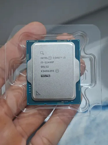 I5-12400f