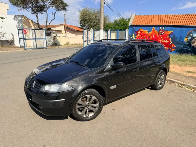 Renault Megane Grand Tour Dynam. Hi-flex 1.6 16V 2012