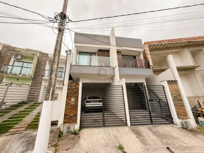 Casa 3 quartos - Jardim Real