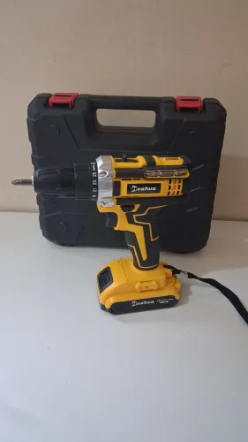 Parafusadeira 26v Bivolt com Maleta