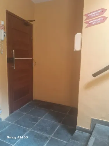 Alugo apê 1 quarto mobiliado Boca do Rio tudo incluso 1.940,00