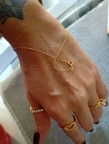 Tornozeleira de Ouro 18k. Possui 0750 na Plaquinha