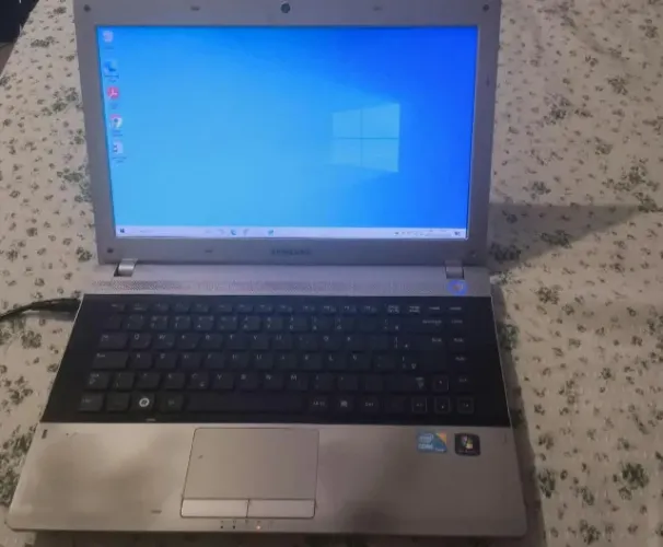 Notebook Samsung RV411 Core i5 + SSD + HD Extra (800gb total) + Carregador