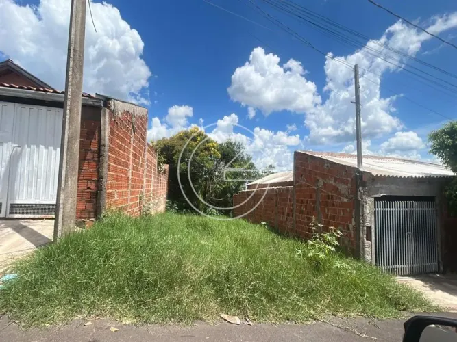 VENDE-SE Terreno NO JARDIM SÃO VICENTE DE PAULO - MARÍLIA/SP