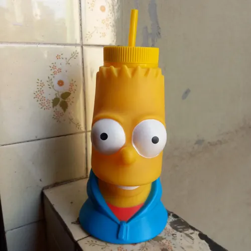 Bart Simpson (garrafa c/ canudo)
