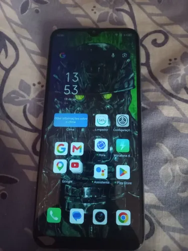 Celular infinix Hot 11 128gb e 7ram com detalhe