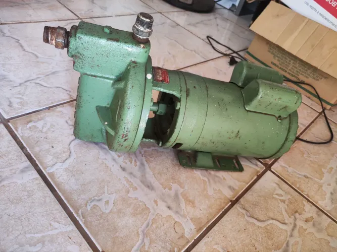 BOMBA PARA POÇO Bivolt 110/220 2cv
