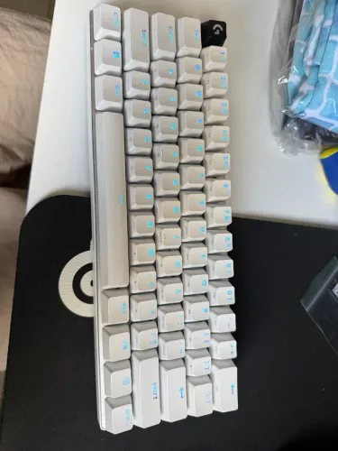 TECLADO LOGITECH G PRO X 60 % 