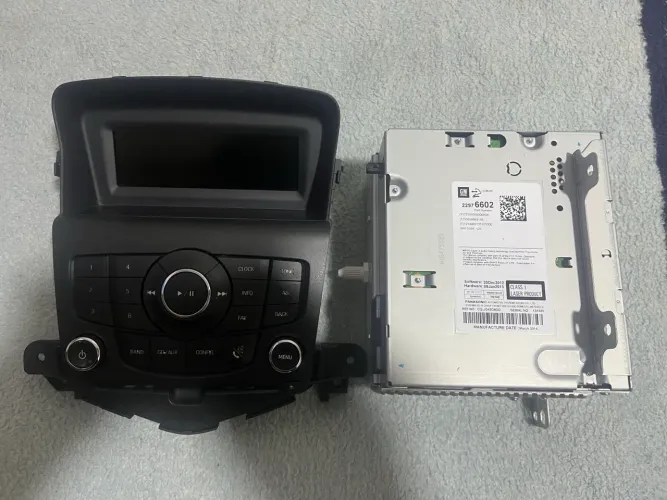 Radio Original GM Cruze 2012 a 2016 Completo / Inclusive com o Módulo.