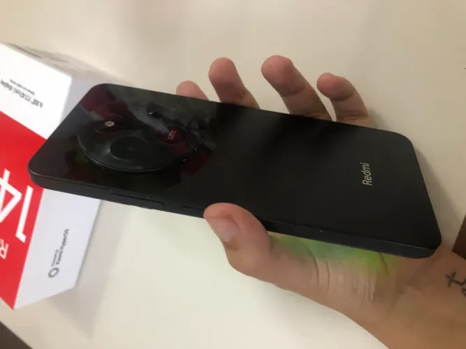 Vendo xiaomi 14c semi-novo