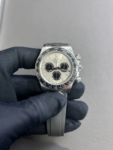 Relógio Rolex Cosmograph Daytona 126529LN Ghost
