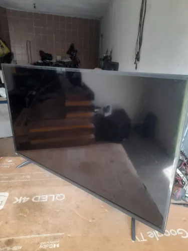 Vendo Tv Philco smart de 42 polegadas número *46