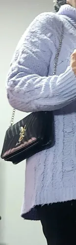 Bolsa de ombro preta Victtória Voice tamanho20x10