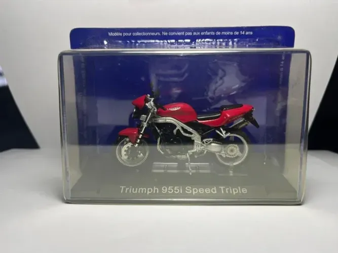 Miniatura Cagiva V Raptor 1000 1:24 Ixo Altaya - Caixa Acrílico