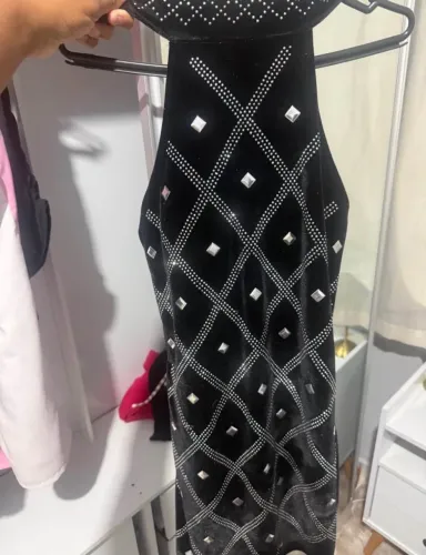Vestido de veludo preto