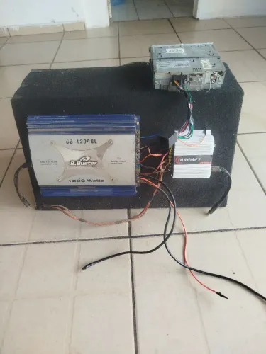 Vendo caixa de som automotivo