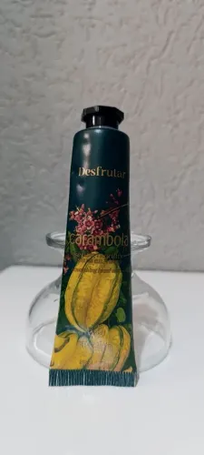 Creme hidratante para as mãos 