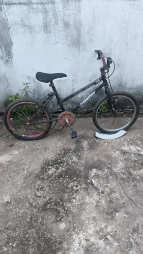 Vende-se bike antiga