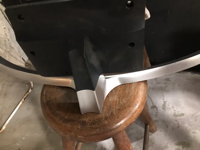 Base pedestal TV