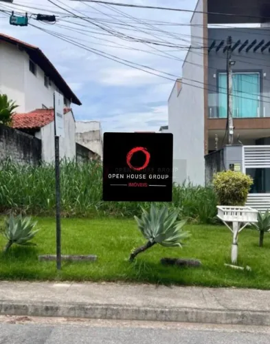 Terreno/Loteamento à Venda em Camboinhas