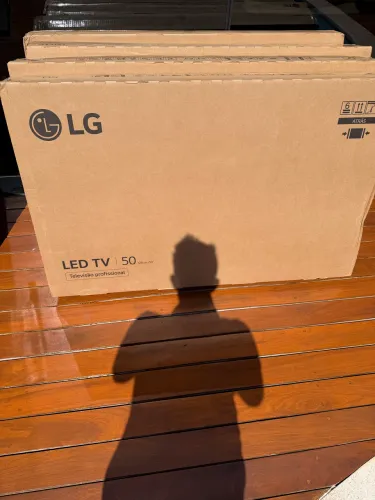 Tv 50 lg lacrada