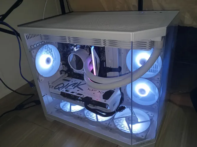 Setup gamer white Completo - Ryzen 5 5500 + Rx7600 white + monitor curvo 27pol