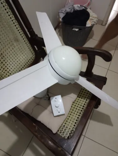 Ventilador de teto 