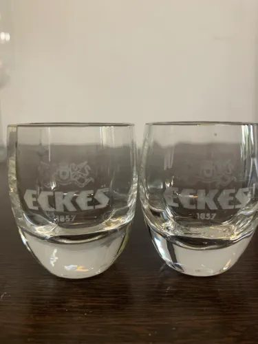 Kit com 2 copos de shot para licor ECKES - 30ml