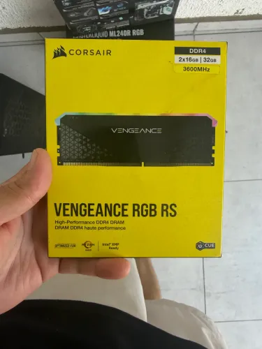 MEMÓRIA RAM CORSAIR 2X16 3600MHZ CL18
