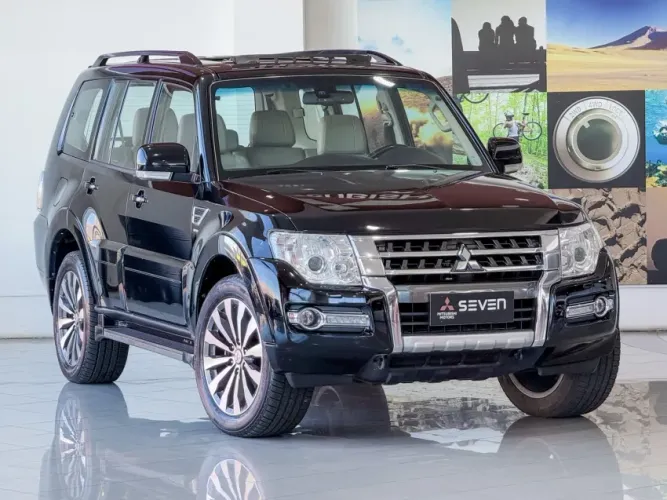 Mitsubishi Pajero HPE Full 3.2 4X4 T.i.dies. 5P AUT 2019