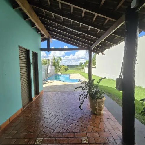 Fazenda/Sítio/Chácara para venda possui 220 metros quadrados com 3 quartos