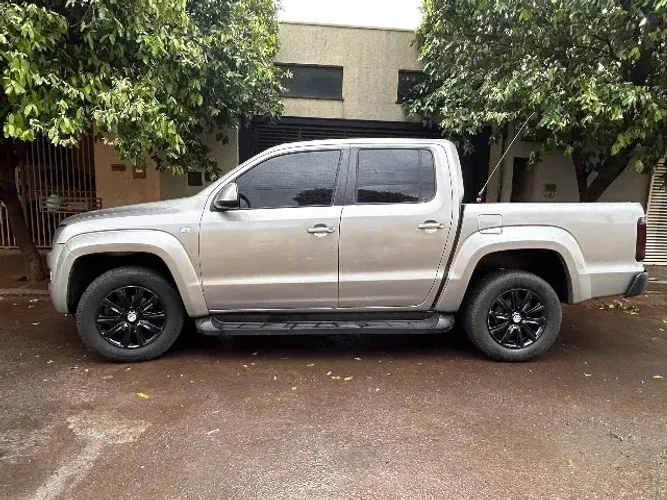 Volkswagen Amarok Highline CD 2.0 16V TDI 4X4 Dies. 2011