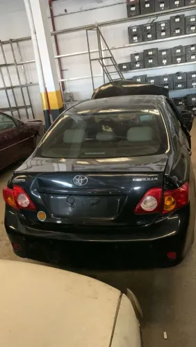 Toyota Corolla 1.8 16v 1zz 2009 . Somente venda de peças separadas.