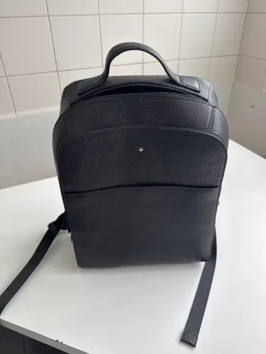 Mochila Sartorial MontBlanc couro legítimo.