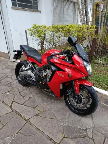 Honda CBR 650f com acessorios linda moto 