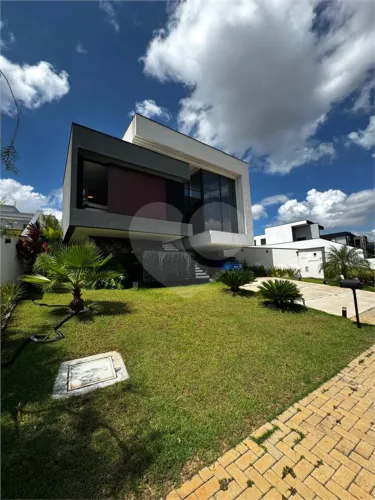 Casa à venda com 3 quartos no Condomínio Alphaville Nova Esplanada em Votorantim SP