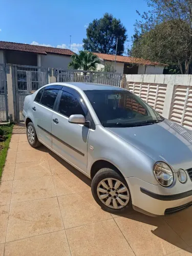 Volkswagen Polo Sedan 1.6 MI 101cv 8V 4P 2003