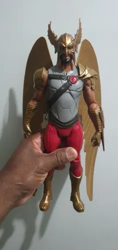 Gavião negro DC 30cm