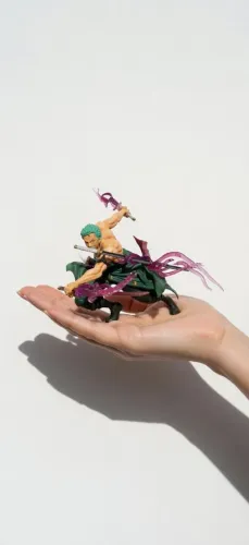 Roronoa Zoro Action figure, One pice.